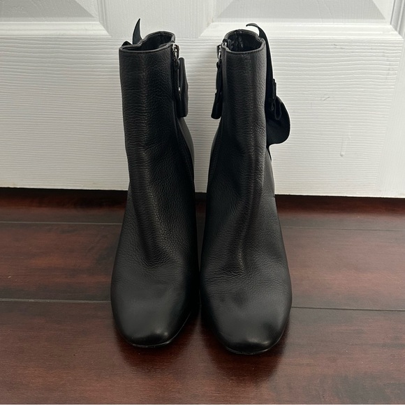 Size 8.5 Joyce Azria Black Bow Detail Block Heel Boots Booties - Picture 6 of 8